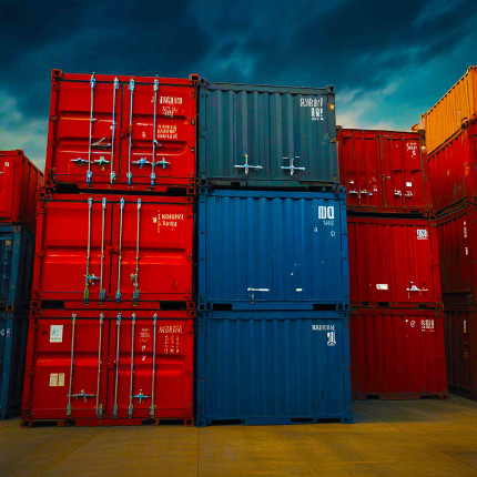 Таможенный брокер